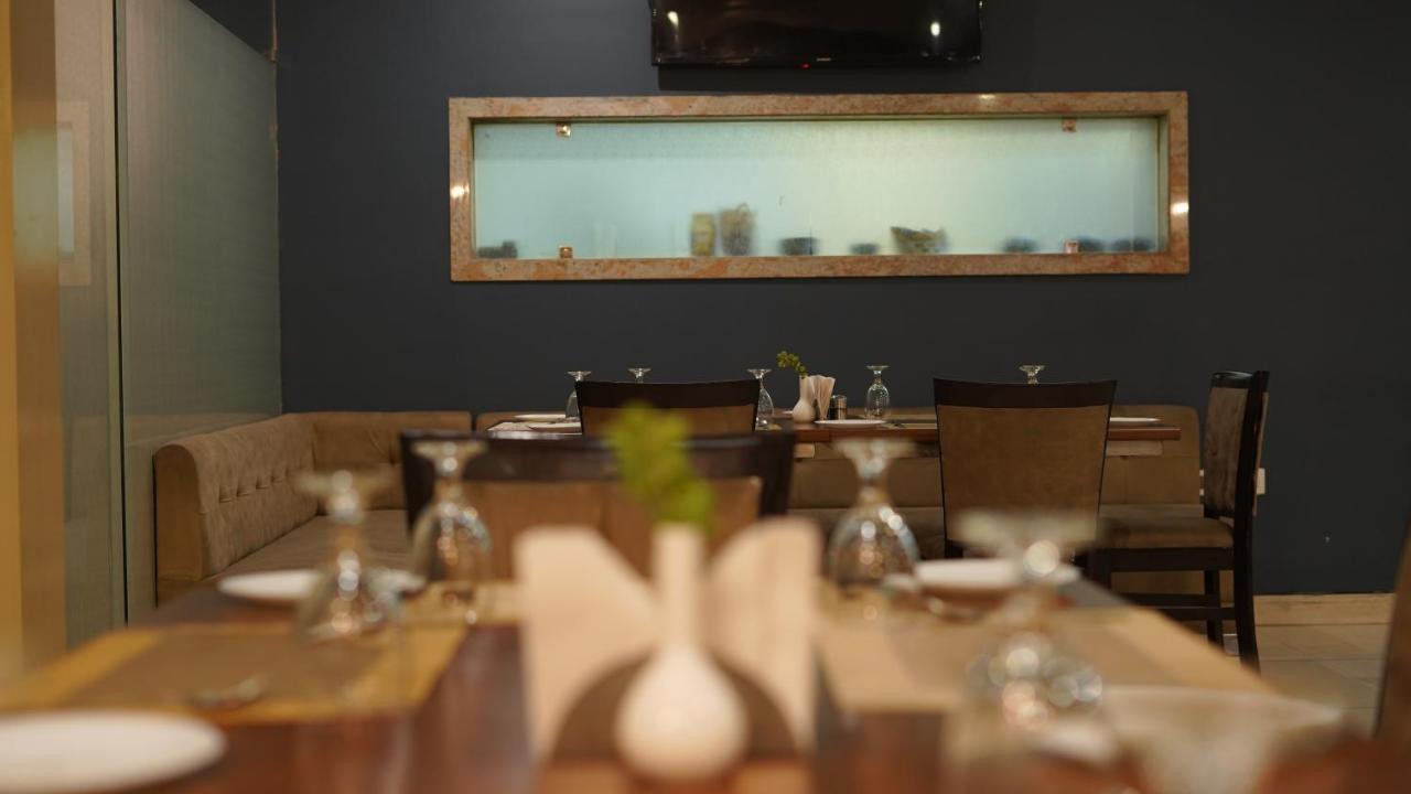 Samarda Kaliāsot Wisteria Blue酒店 外观 照片