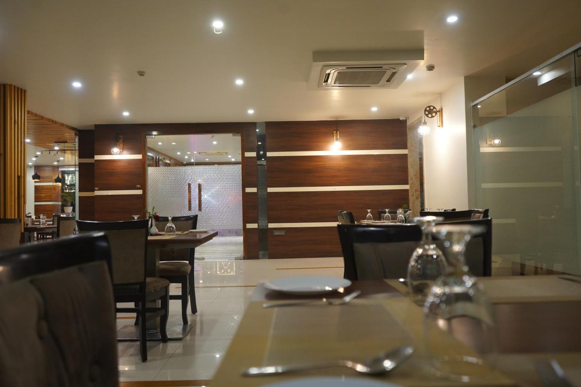 Samarda Kaliāsot Wisteria Blue酒店 外观 照片