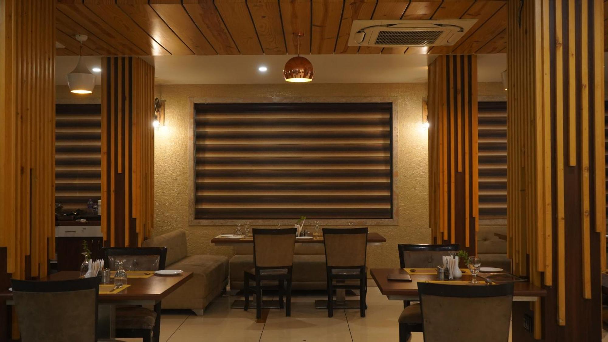 Samarda Kaliāsot Wisteria Blue酒店 外观 照片